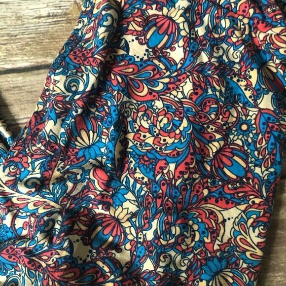 Lularoe red & blue OS Leggings - Picture 2 of 4